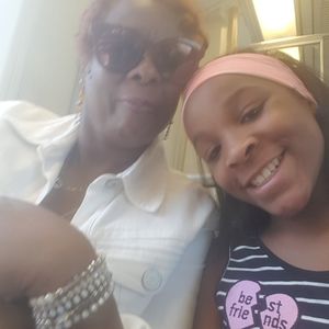 Meet your Posher, Diane